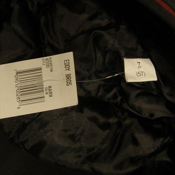 New Warm Eddy Bros Winter cap with ear flaps, Medium - Picture 3 of 3